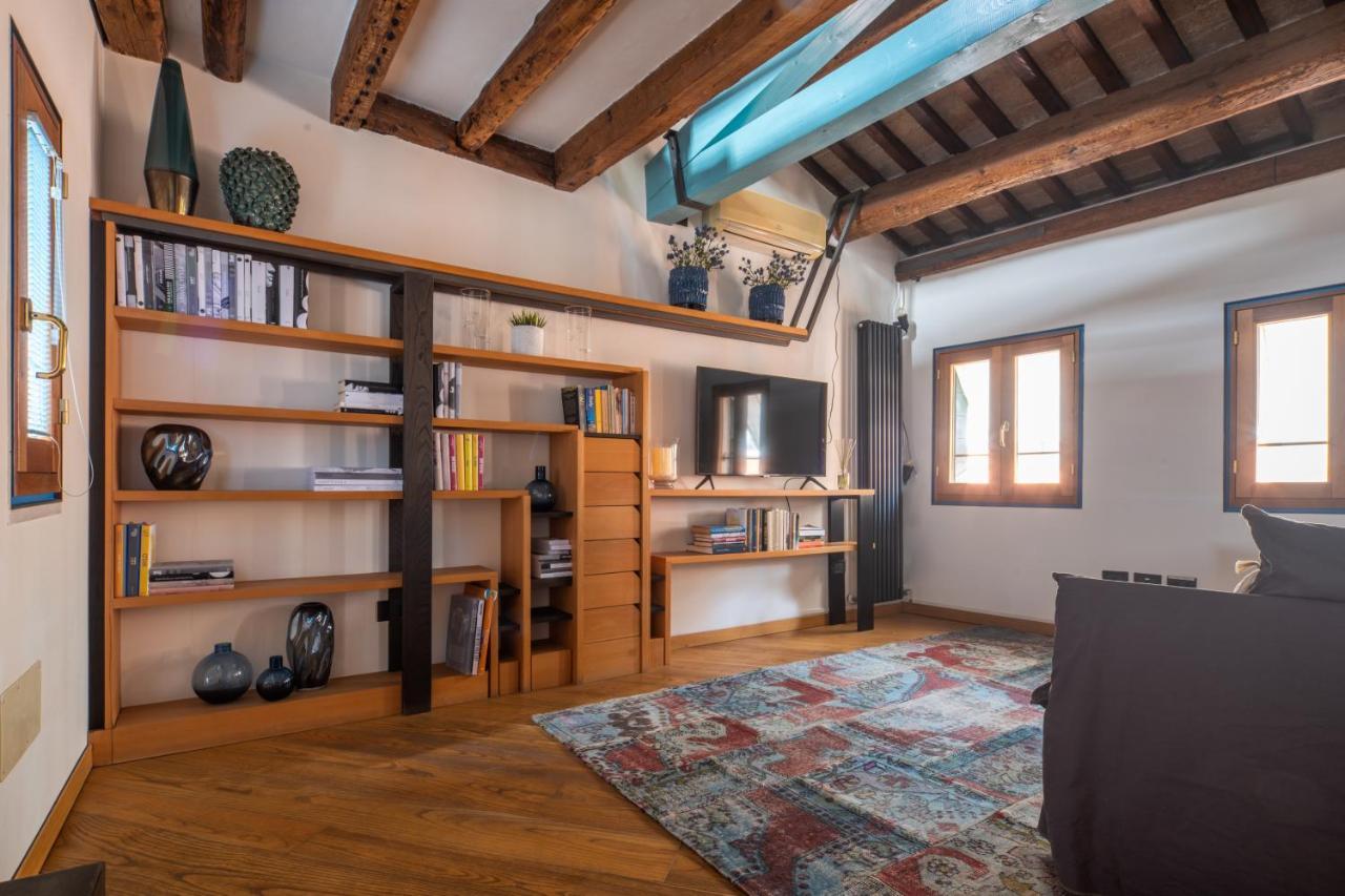 Grand Canal Design Apartment Venesia Bagian luar foto
